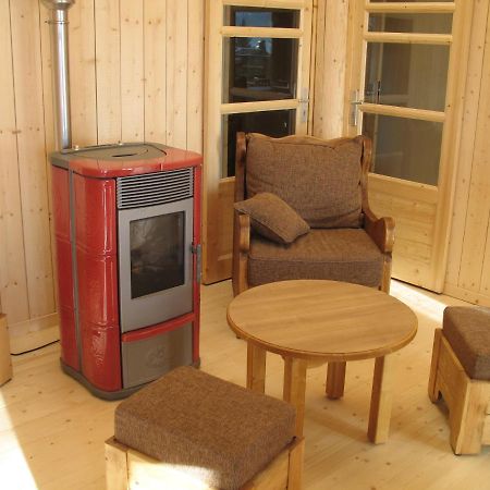 Апартаменты Les Loges Du Jura 4 Etoiles Nanchez Экстерьер фото