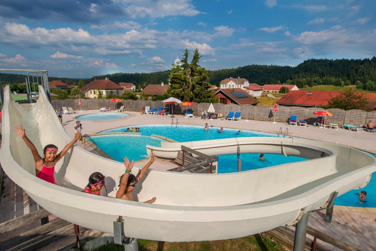 Апартаменты Les Loges Du Jura 4 Etoiles Nanchez Экстерьер фото
